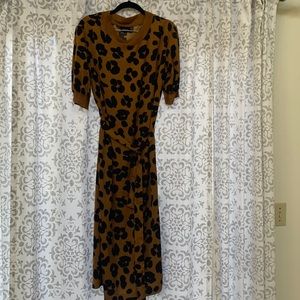 Classy cheetah print dress